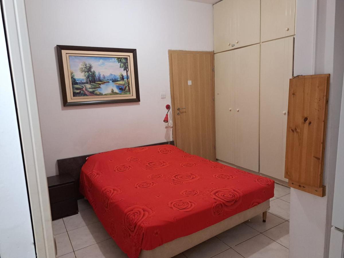 Private detached Room Limisso Esterno foto